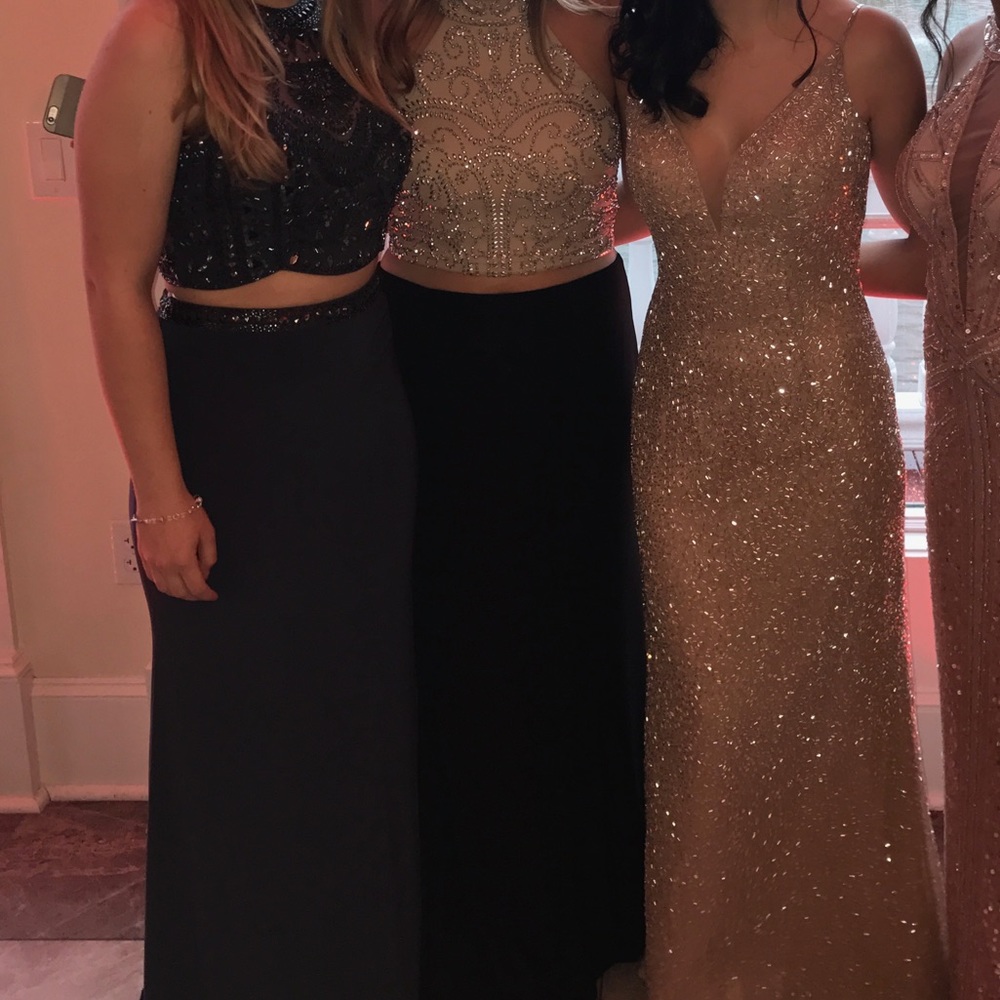 Prom Dress - Picture 5 of 5
